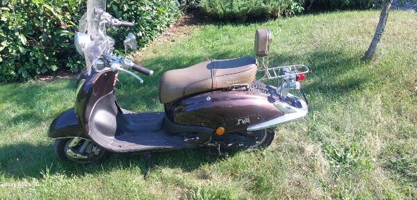 Skuter IVA Retro